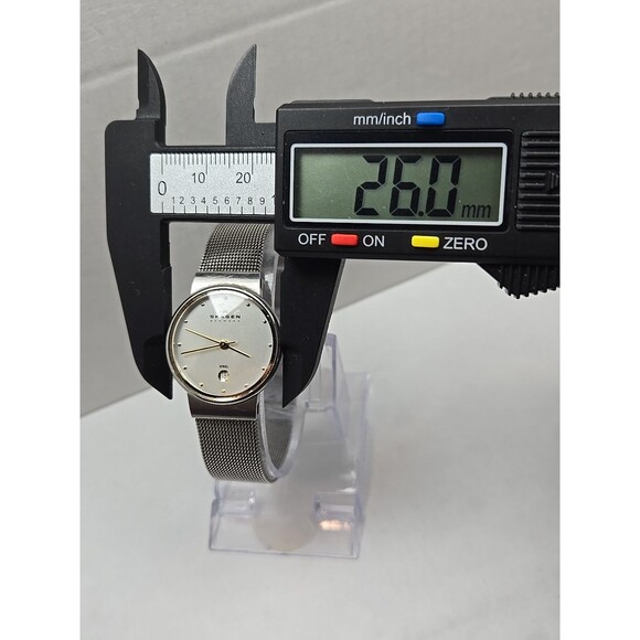 Skagen 355SGSC Ultra Slim Steel Mesh Date Silver Dial Quartz Watch New Battery - Picture 5 of 10